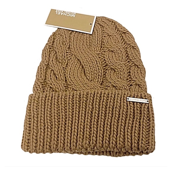 NWT-Michael Kors Tan Cable Knit Beanie - Picture 1 of 7
